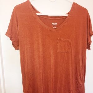 orange/red flowy top